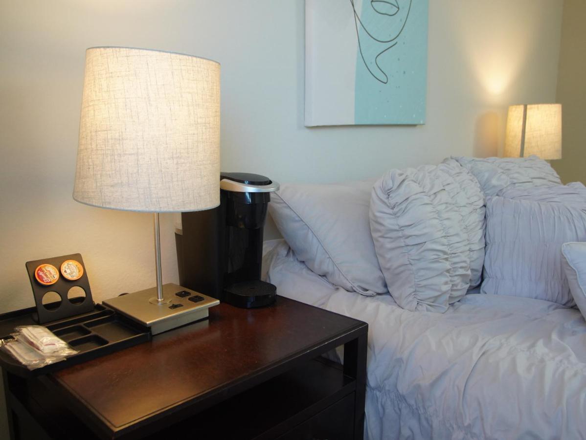 Luxury Private Beach Water-Side Ocean Baby Escape!! Appartement Pompano Beach Buitenkant foto