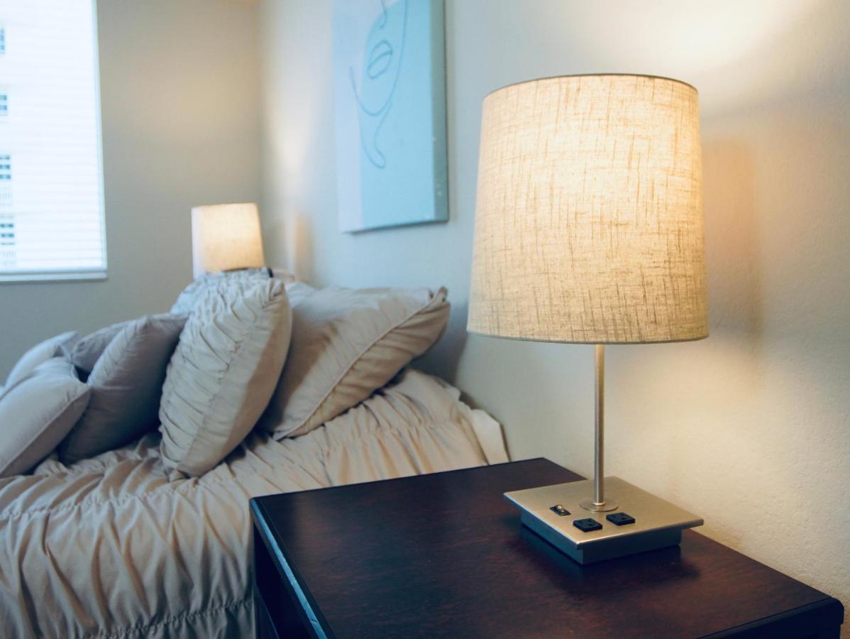 Luxury Private Beach Water-Side Ocean Baby Escape!! Appartement Pompano Beach Buitenkant foto